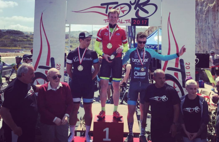 Shropshire Cyclist puts on jersey in Tour Ta Malta